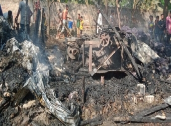 লাখাইয়ে তুলার গুদামে আগুন, ৫ লাখ টাকার মালামাল ভস্মীভূত           